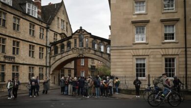Oxford university on pirate whacking campaign