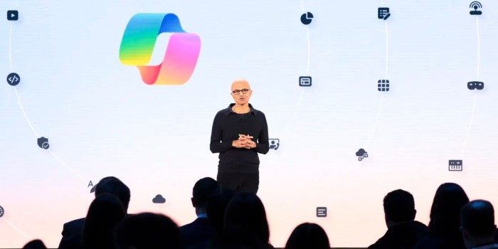 Microsoft ventures into crowded voip market