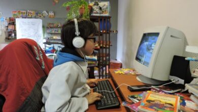 Divide bridging latinos mamiverse