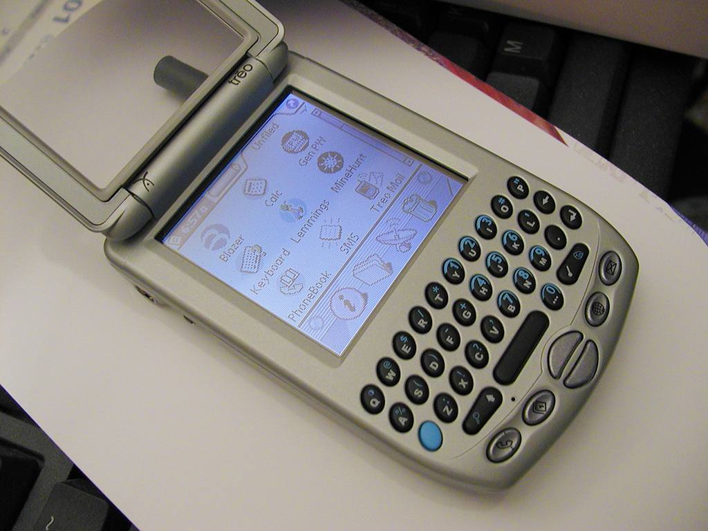 Palm launches entry level treo smartphone