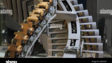 Boston newspaper blurs the line between web and print