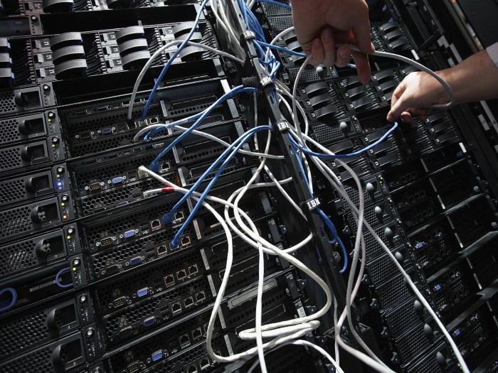 Hackers launch massive attack on internet dns