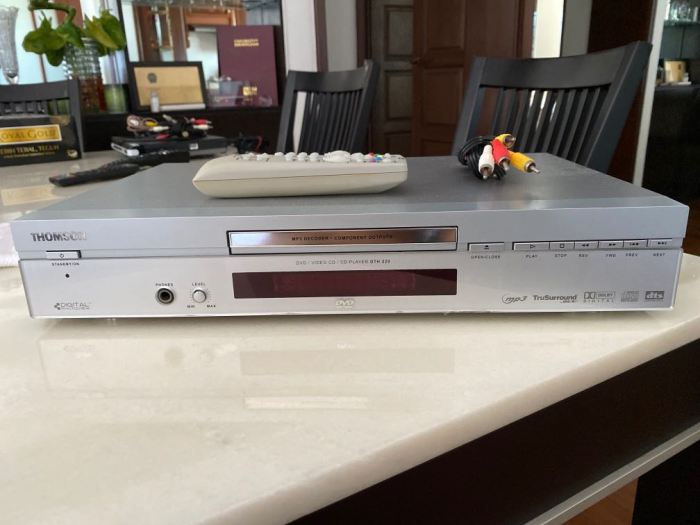Blu ray or hd dvd both says thomson