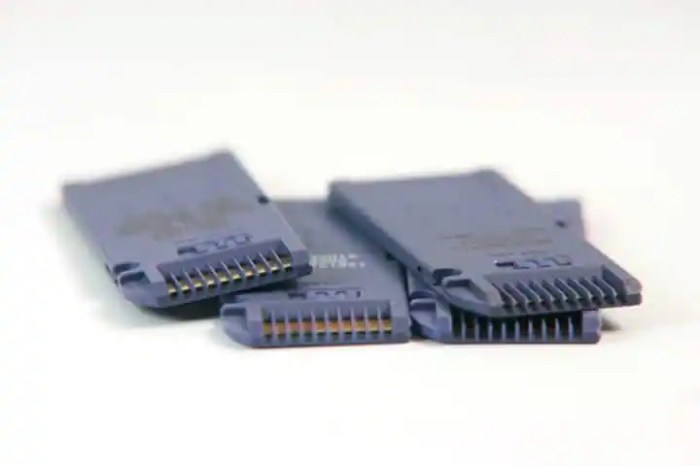Mit rather banks shows time daniloff Ibm sets memory chip speed record