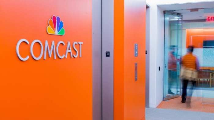 Comcast to give users a triple play control panel